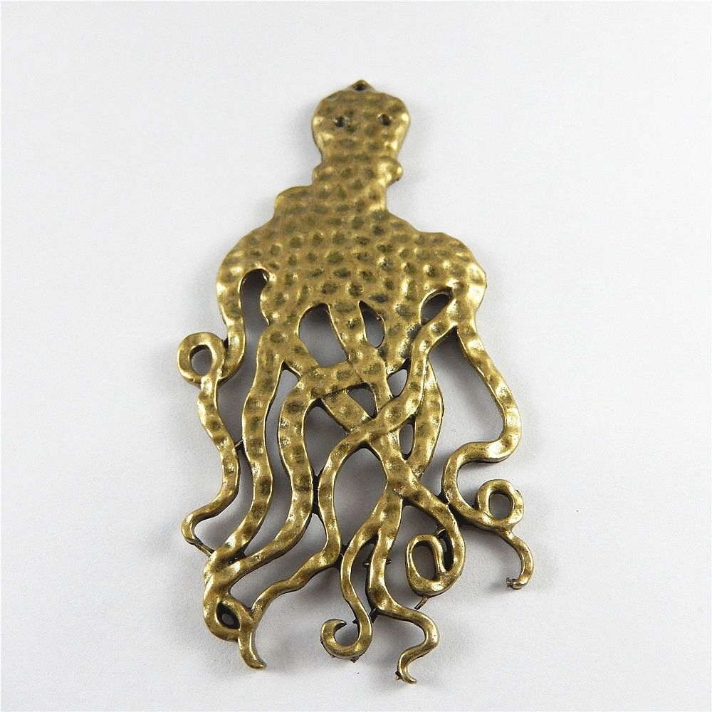 2pcs Retro Bronze Big Octopus Pendant Charm Marine Life Jewelry Craft 108*52*3mm