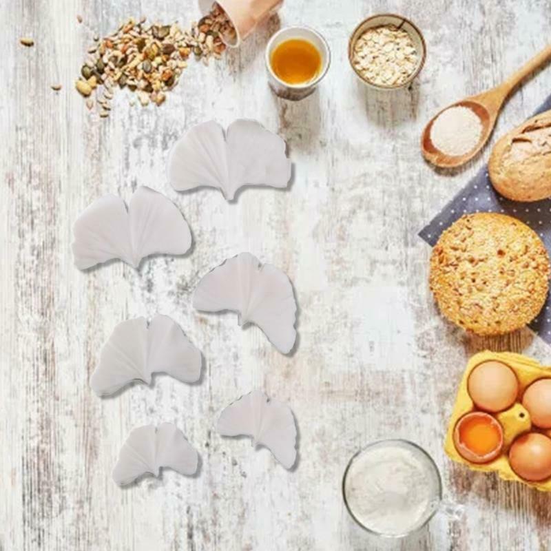 Ginkgo Leaf Shape Silicone Material Mould Water Paper Fondant Chocolate Gum Mold
