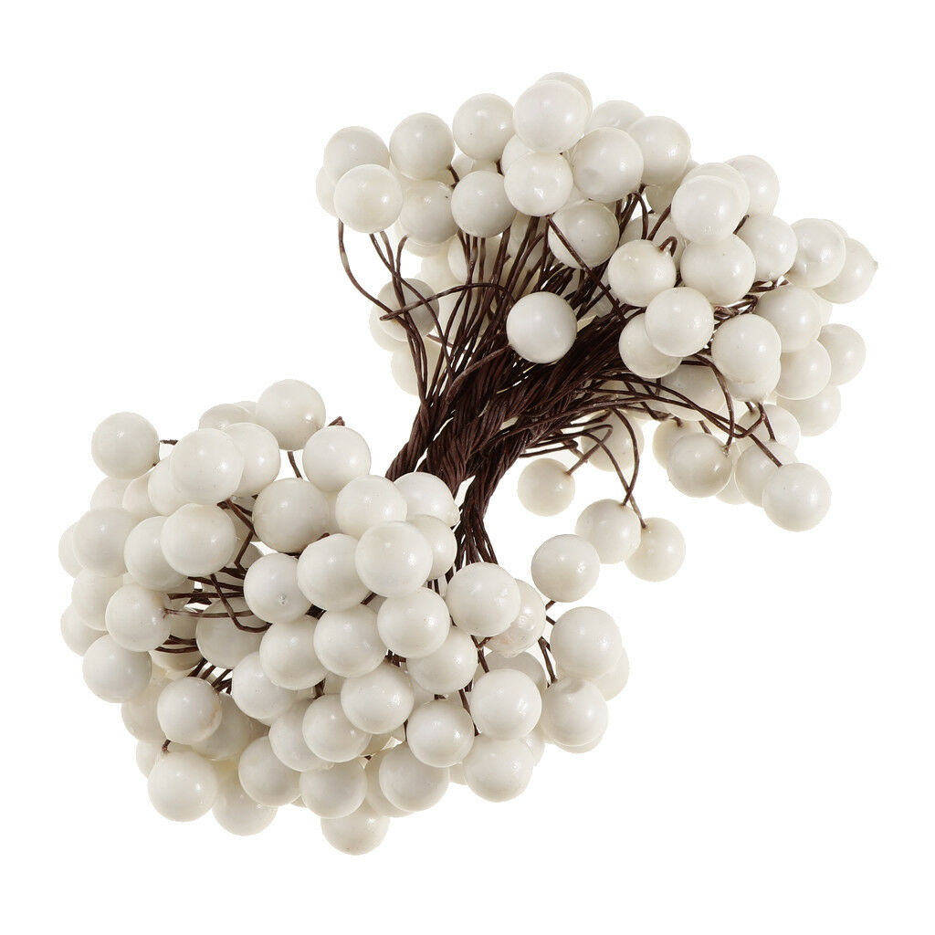 Tree Decor Berries Stems Wedding Christmas Cards Flower Wreath White