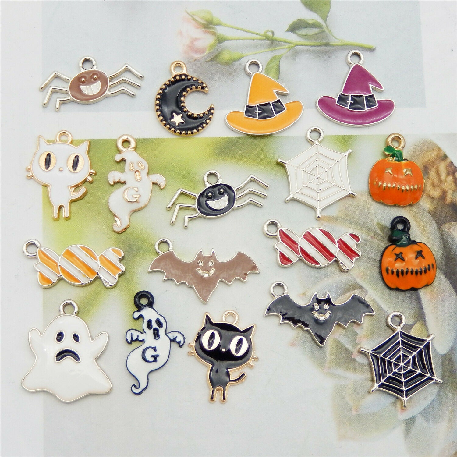 18PCS Assorted Alloy Pumpkin Spider Enamel Charm Ghost Pendant Halloween Jewelry