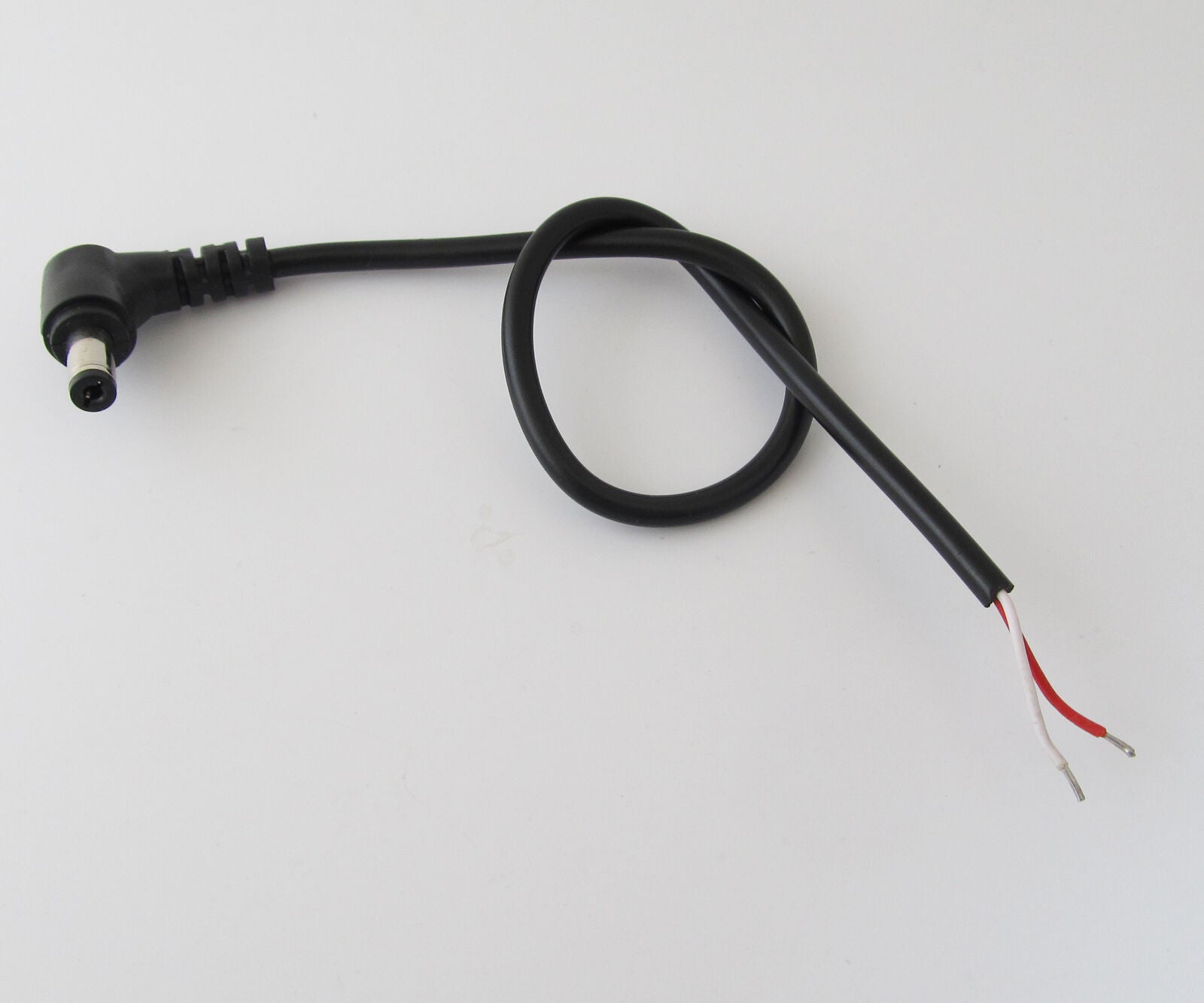 100pcs 30cm/1ft 5.5x2.1mm CCTV DC Power Plug Right Angle 90D Single Cord Cable