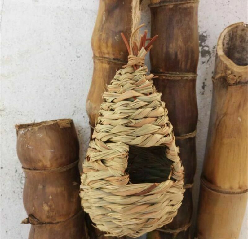Birdhouse nest natural grass cage home yard decoration small