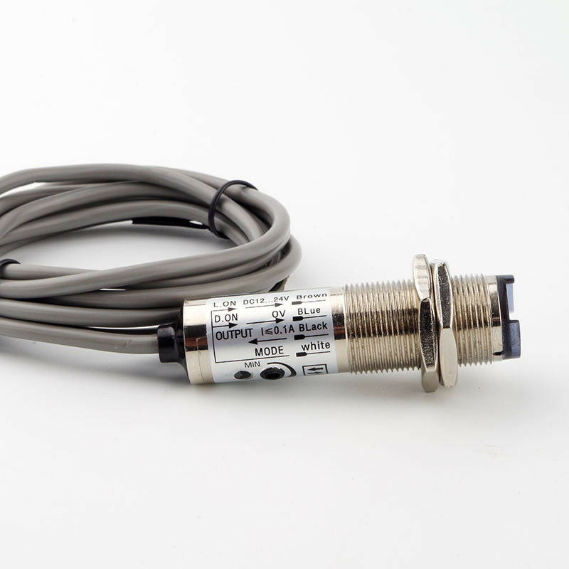 1PCS Photoelectric Switch DC 4 Wire, Cylindrical Type DC 12-24V 40mm Detection