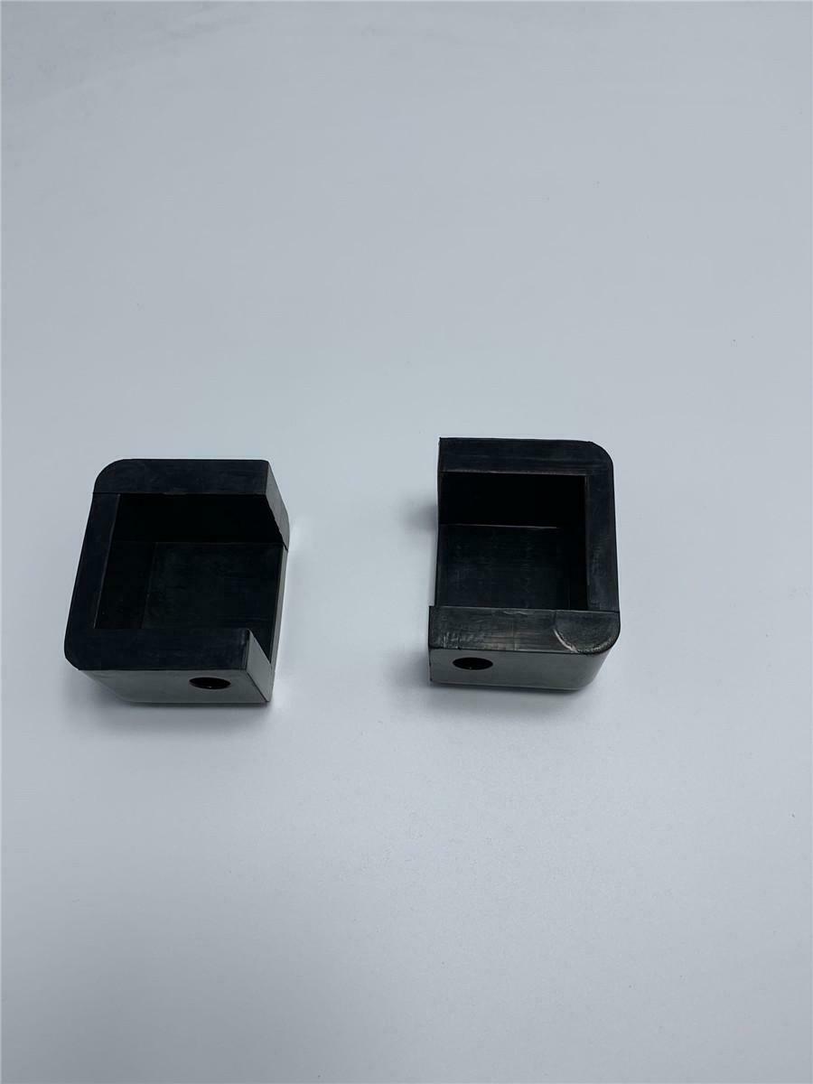 2 Pcs Hood Bumpers Bushings Part# 13-03510 for Peterbilt 330 357 377 379 385
