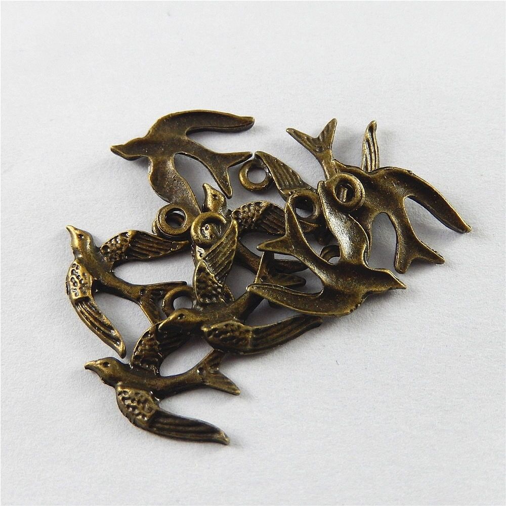100 pcs Antiqued Alloy Cute Bird Charms Bronze Color Pendant Findings 16x14mm