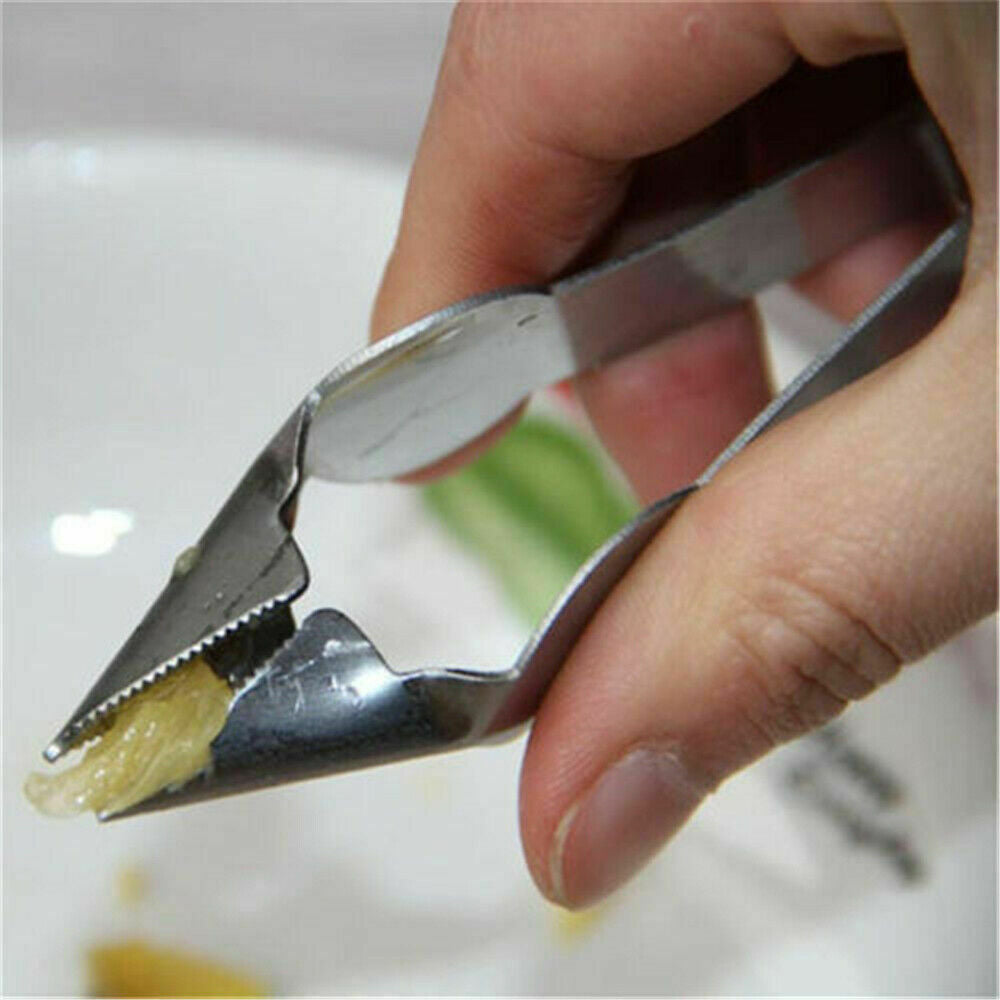 Pineapple Eye Remover Fruit Corer Peeler Tools Kitchen Clip Cutter Slicer New