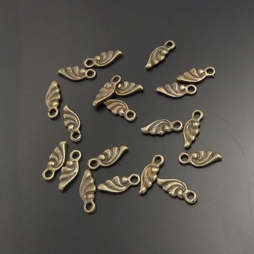 200pcs Antiqued Bronze Alloy Nice Bird Wing Pendants Fashion Jewelry 02782