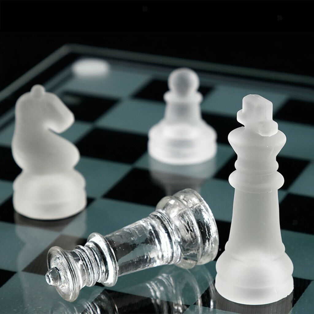 Glass Board Clear Glass Chess Set Handcrafted for Chess Lovers Toys 20x20cm