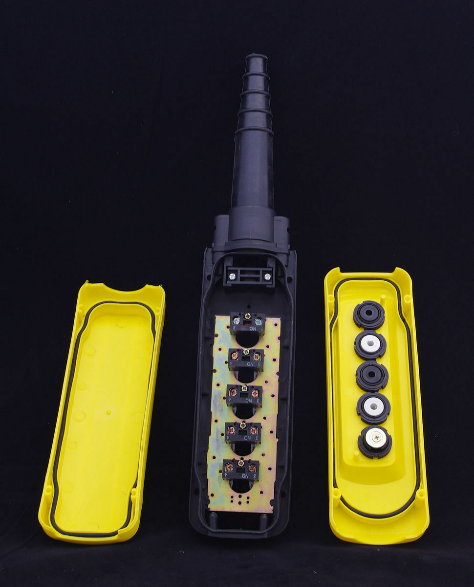 1 Speed 2 Motions Hoist Crane Pendant Control Station With Estop XAC4713
