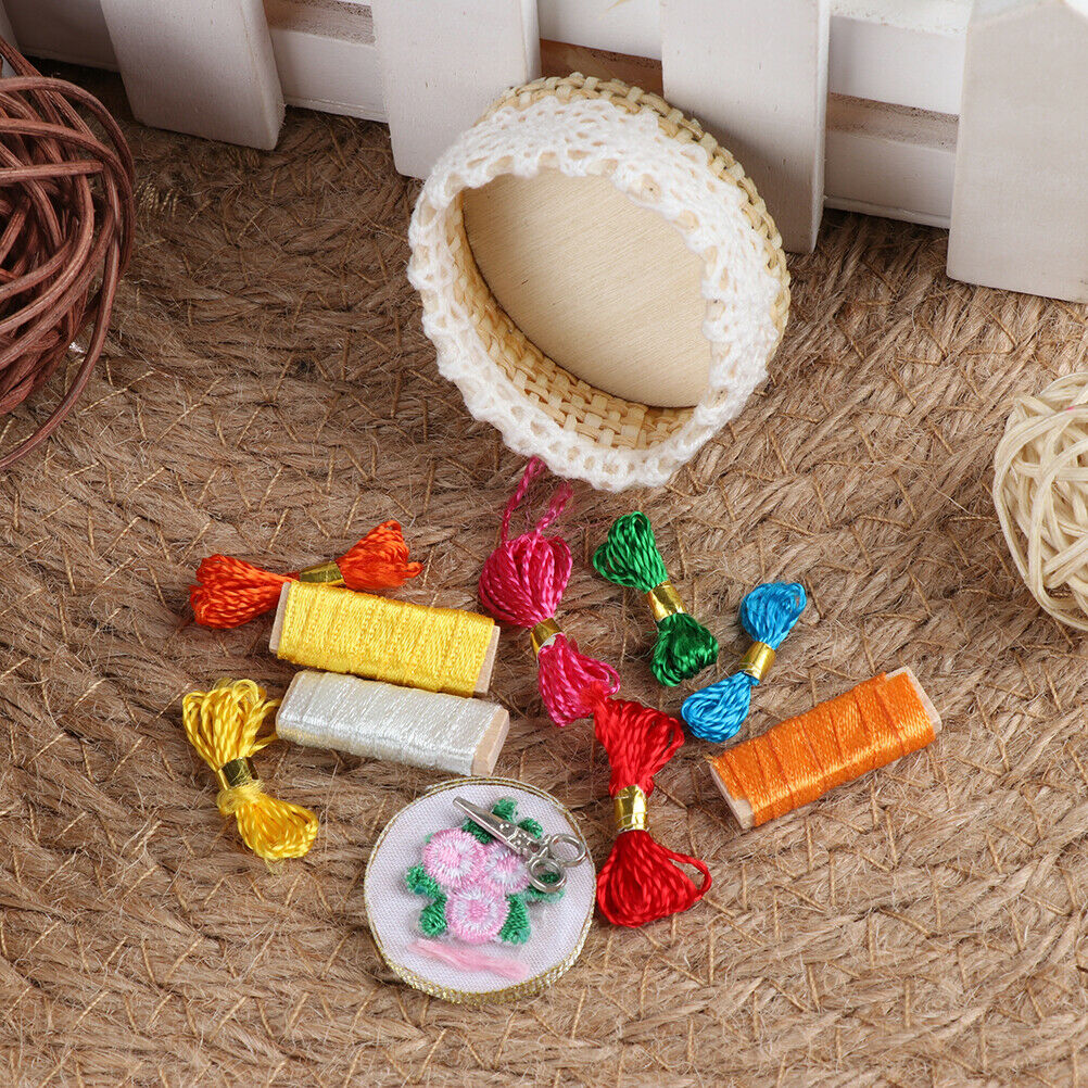 1:12Dollhouse mini embroidery tools set simulation sewing scissors thread moY1