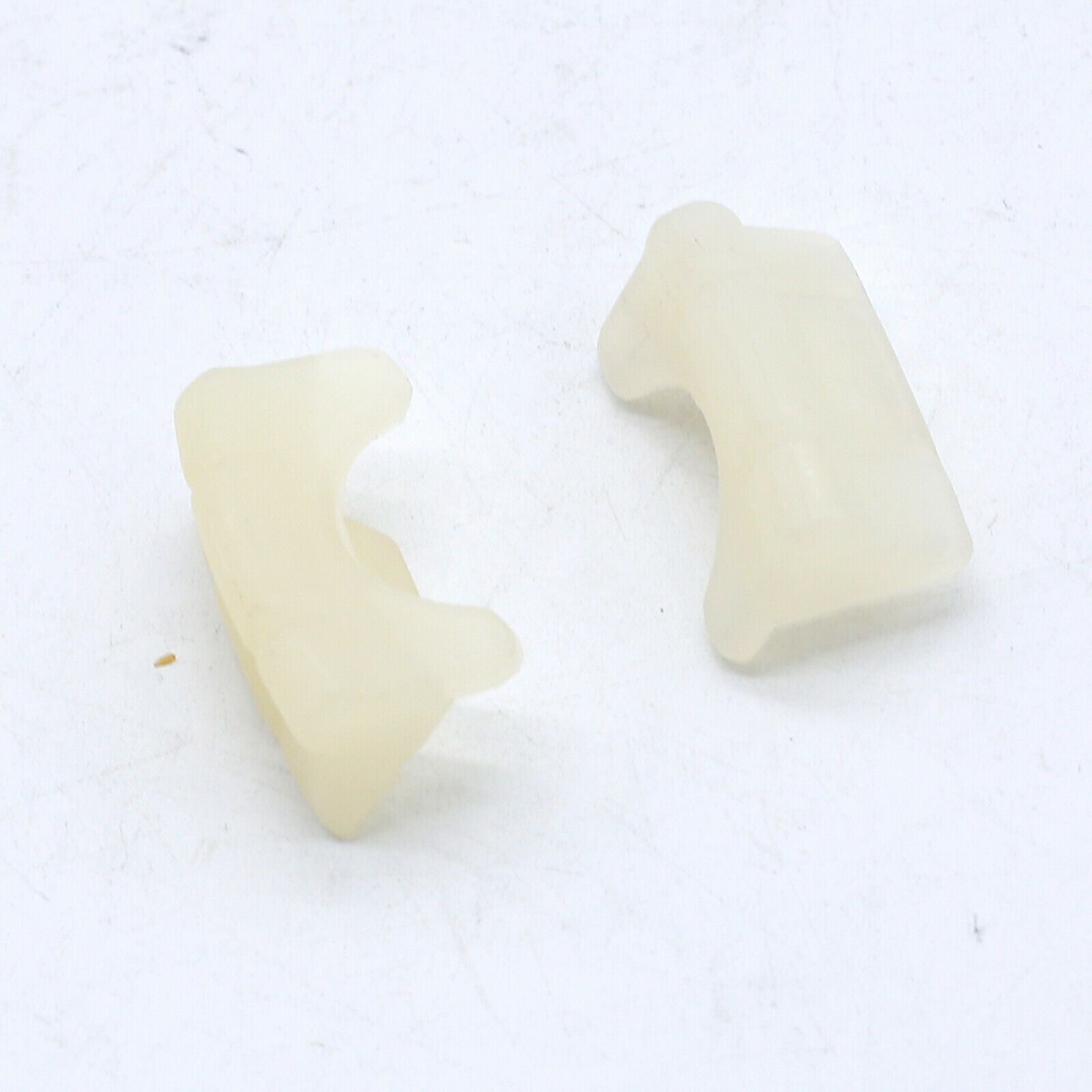 2-pck Seat Runner Guide Clips for VW Scirocco 435881203A White Professional