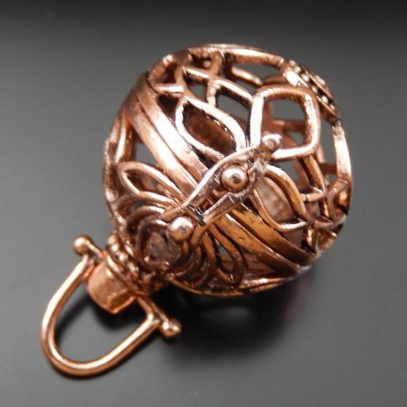 39672 Red Copper Tone Ball Shaped Pendant Charms Jewelry Lockets 29X25X30mm 2pcs