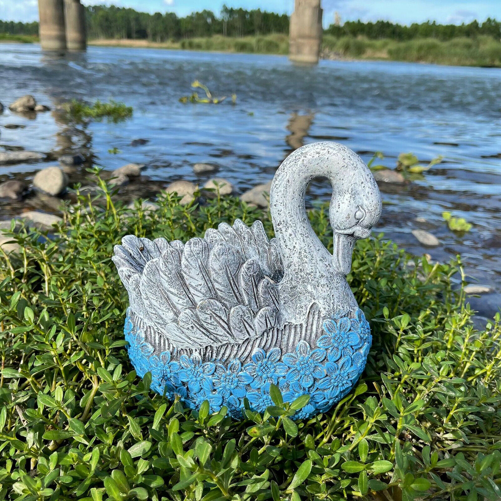 Animal Swan Flowerpot Plant Holder Flower Pot Lawn Patio Decor Creative