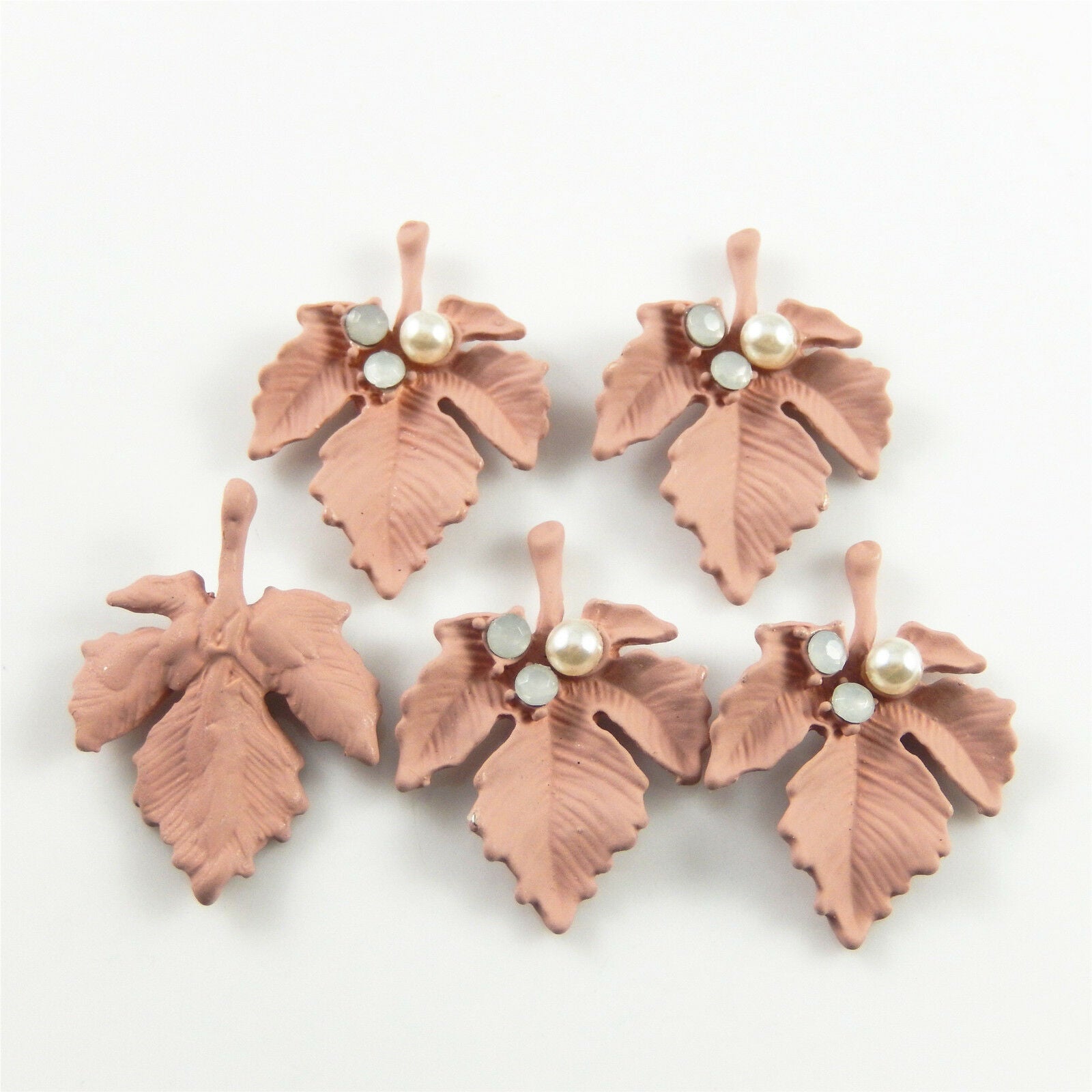 10 pcs Frosted Pink Maple Charm Alloy Leaf Pendant Faux Pearls Decor 29x21x6mm