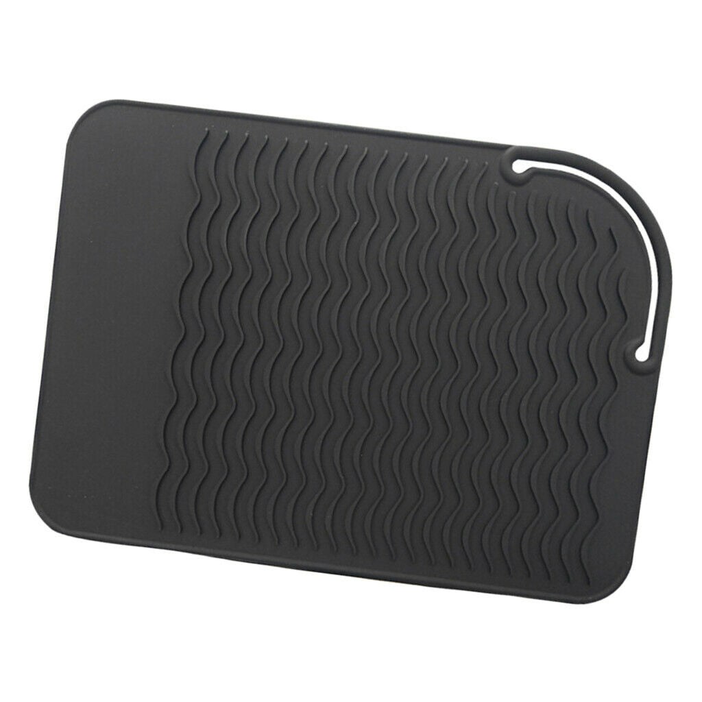 2Pieces Hair Straightener Anti Heat Silicone Mat Flat Irons Non-Slip Pouch