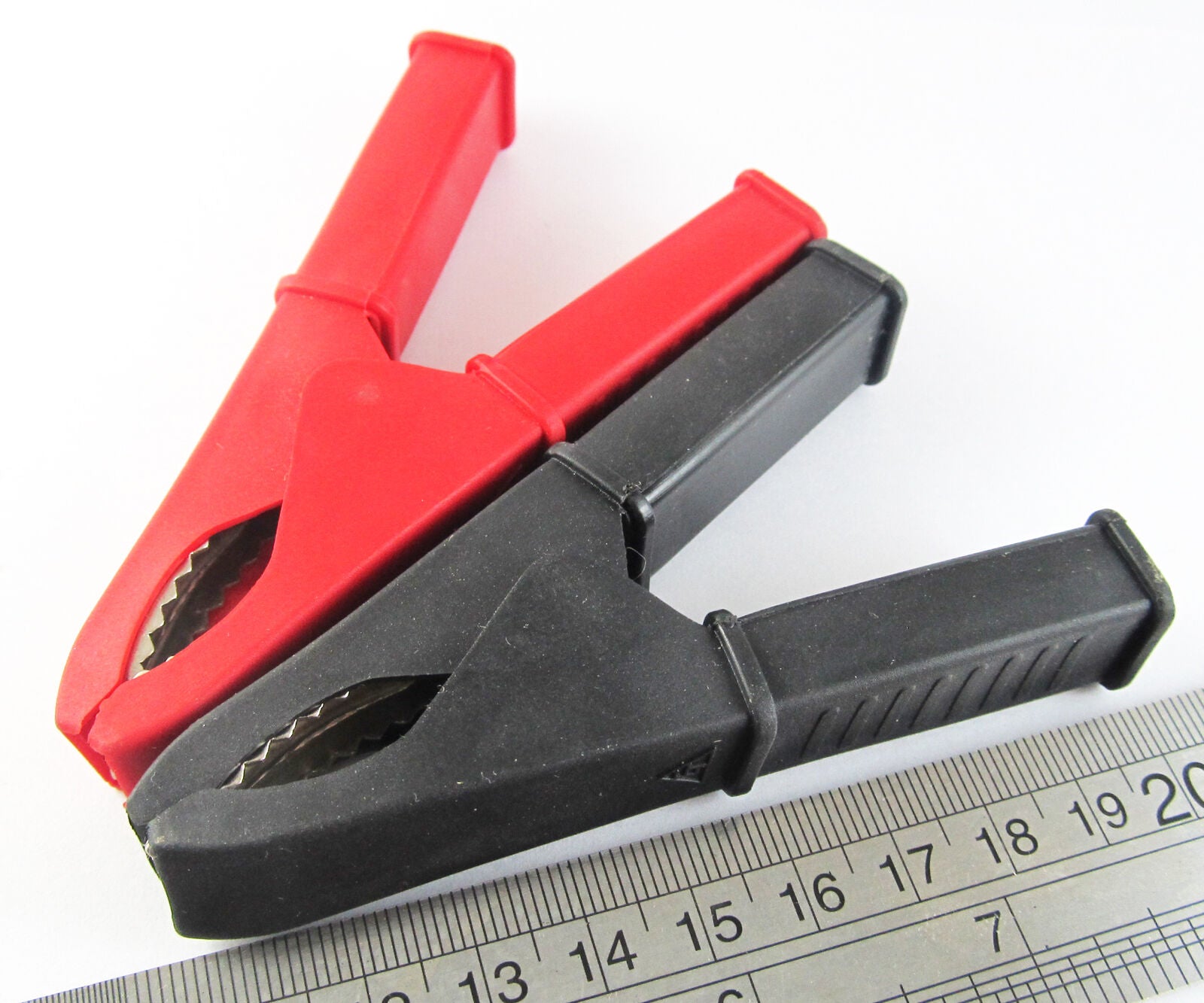 2 pcs High quality Brass Battery Clip Insulated Clamp 100mm 100A Red & Black new