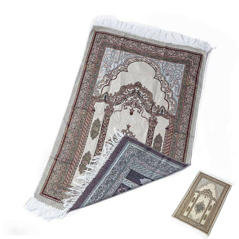 Travel Prayer Mat Islamic Janamaz mat Salat Prayer Rug Perfect for Hajj Umrah