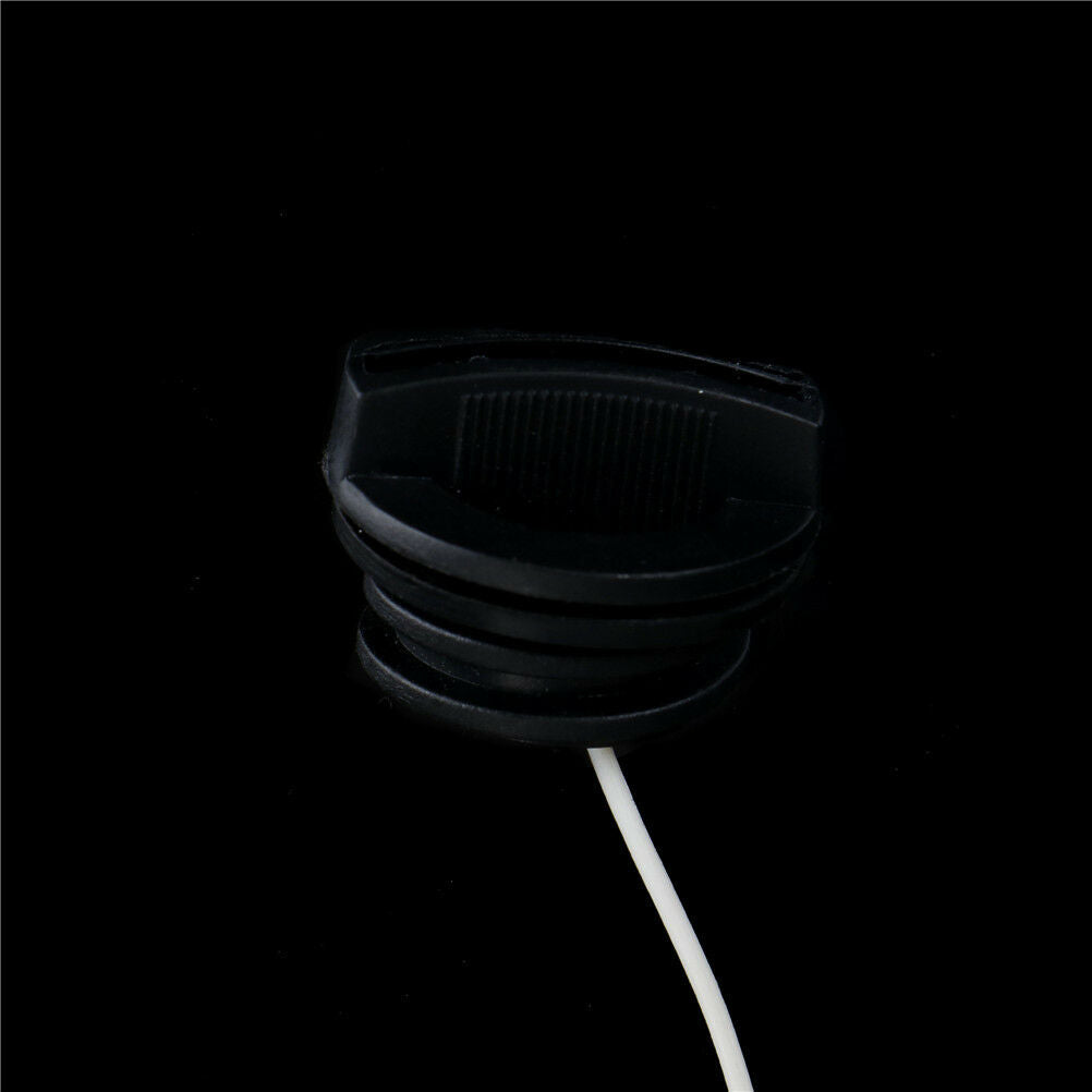 2Pcs/set Tool Parts Plastic Chainsaw Spare Part Chainsaw Fuel Cap and Oil.l8