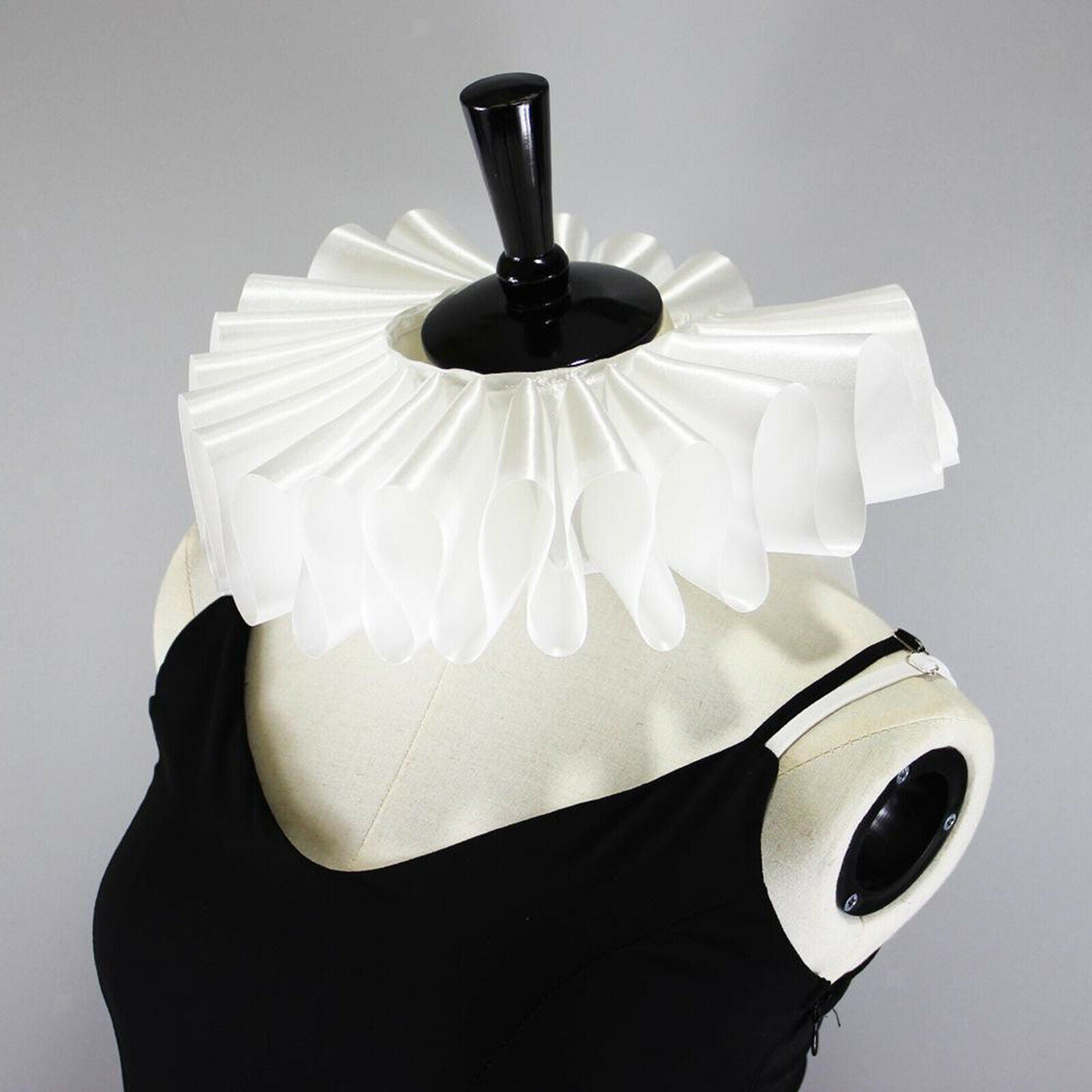 Renaissance Elizabethan Ruffled Neck Collar Clown Choker False Collar Halloween
