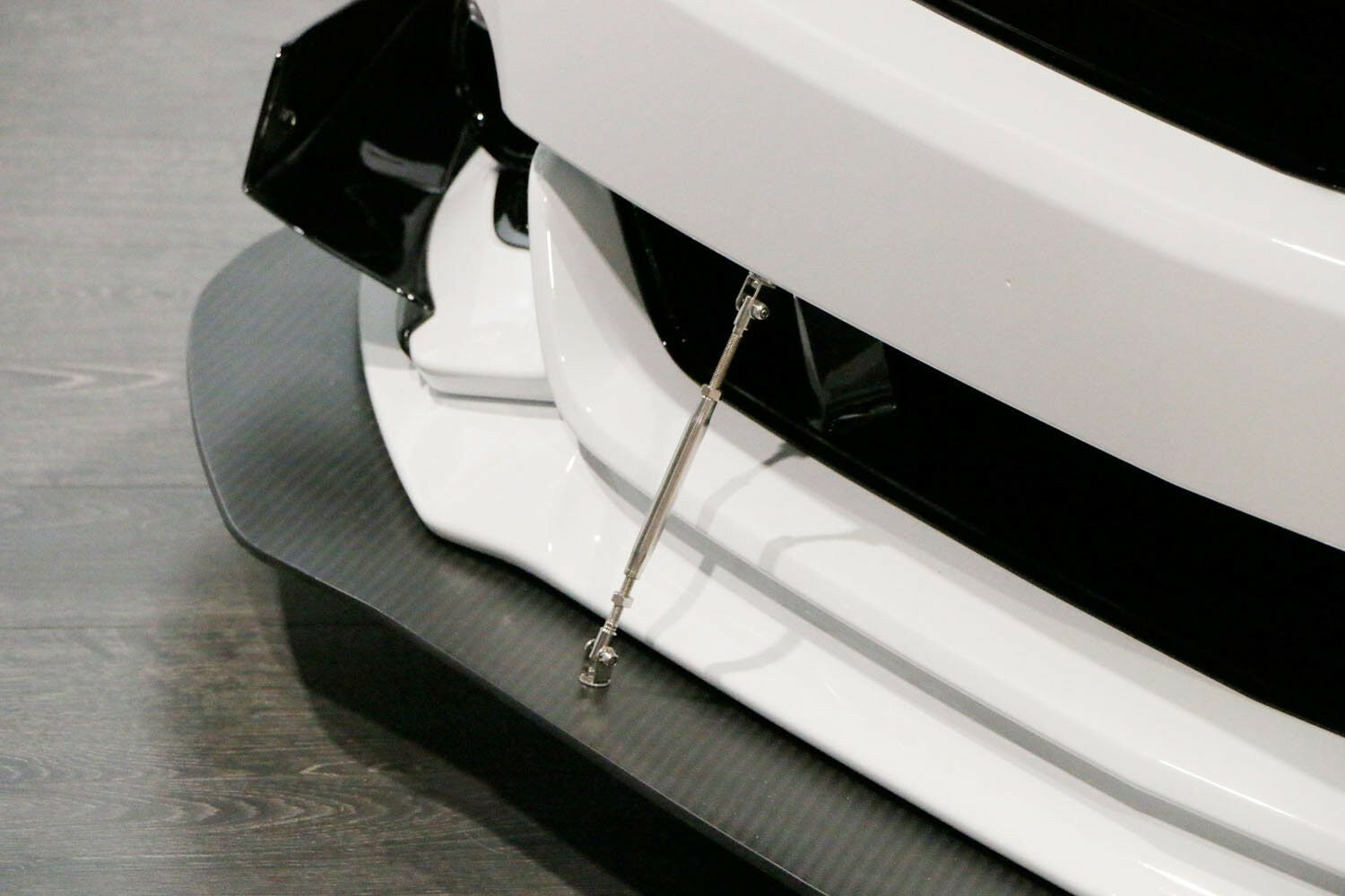2Pc Adjustable Front Rear Bumper Lip Splitter Diffuser Strut Rod Tie Support Bar