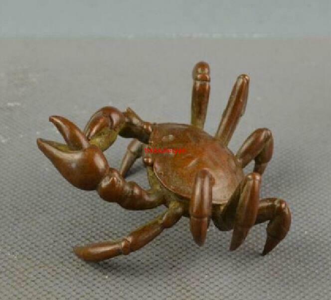 Fine China 's old copper carving the patron saint of the vivid crab