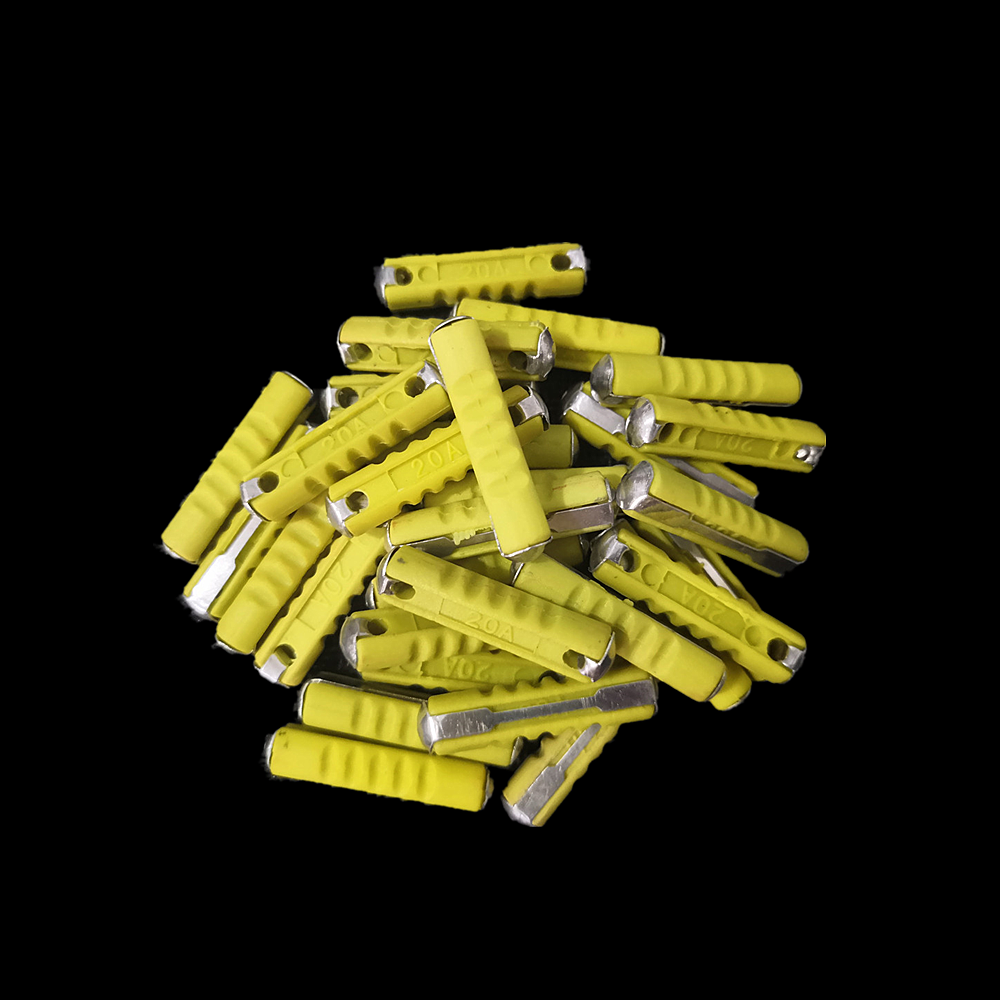 200Pcs Ceramic Continental Car Fuse Torpedo Fuses Kit 5A 8A 16A 20A 25AMP