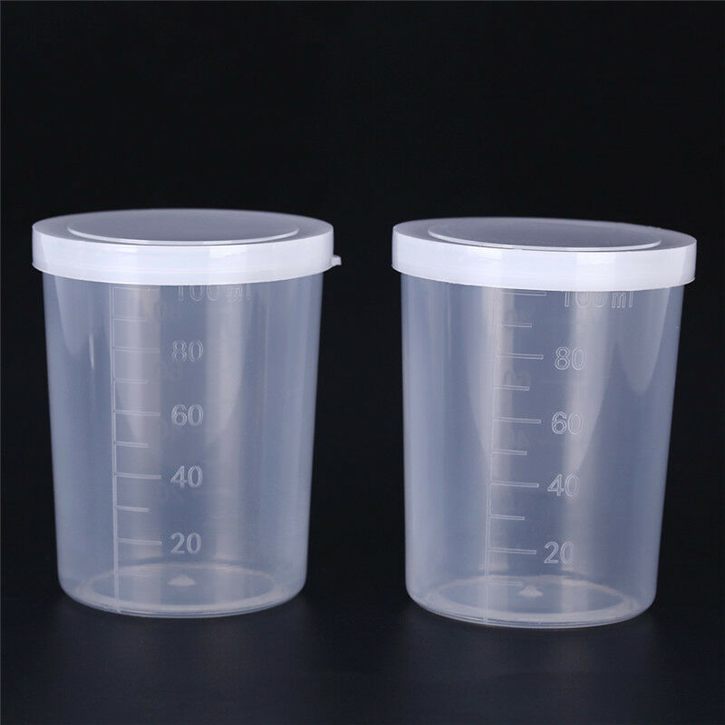 Plastic graduated laboratory bottle test measuring 100ml container with c.l8