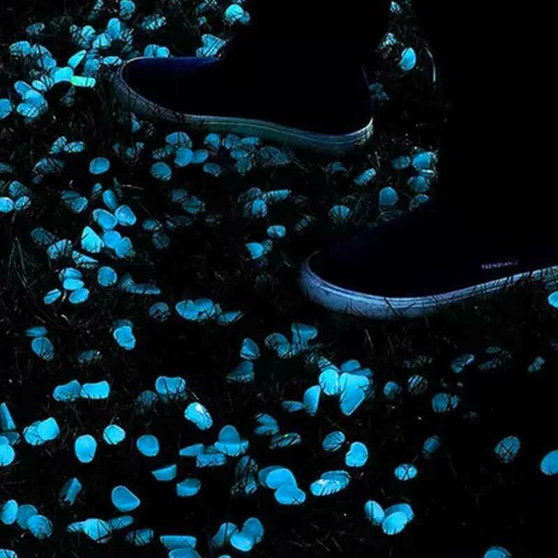 Shop-Story - Phosphostones White: 100 Pebbles Fluorescent Decoration