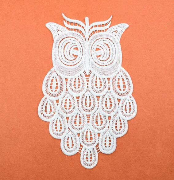 2pcs Embroidered Owl Pattern Lace Collar Applique Clothing Sewing Accessories