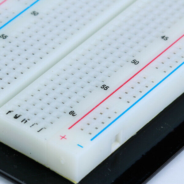 3220 Tiepoint Solderless Breadboard Includes Binding Post