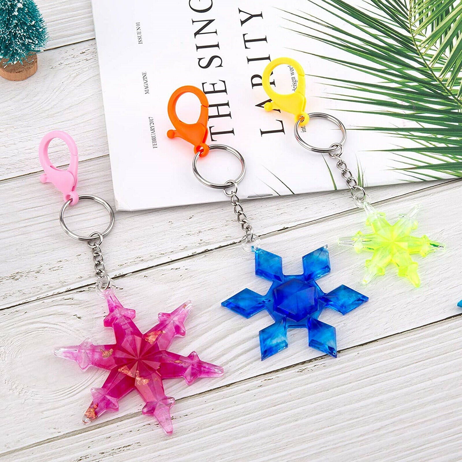 100 Pieces Colorful Plastic Clips Plastic Lobster Claw Clasps, Cute Lanyard Snap