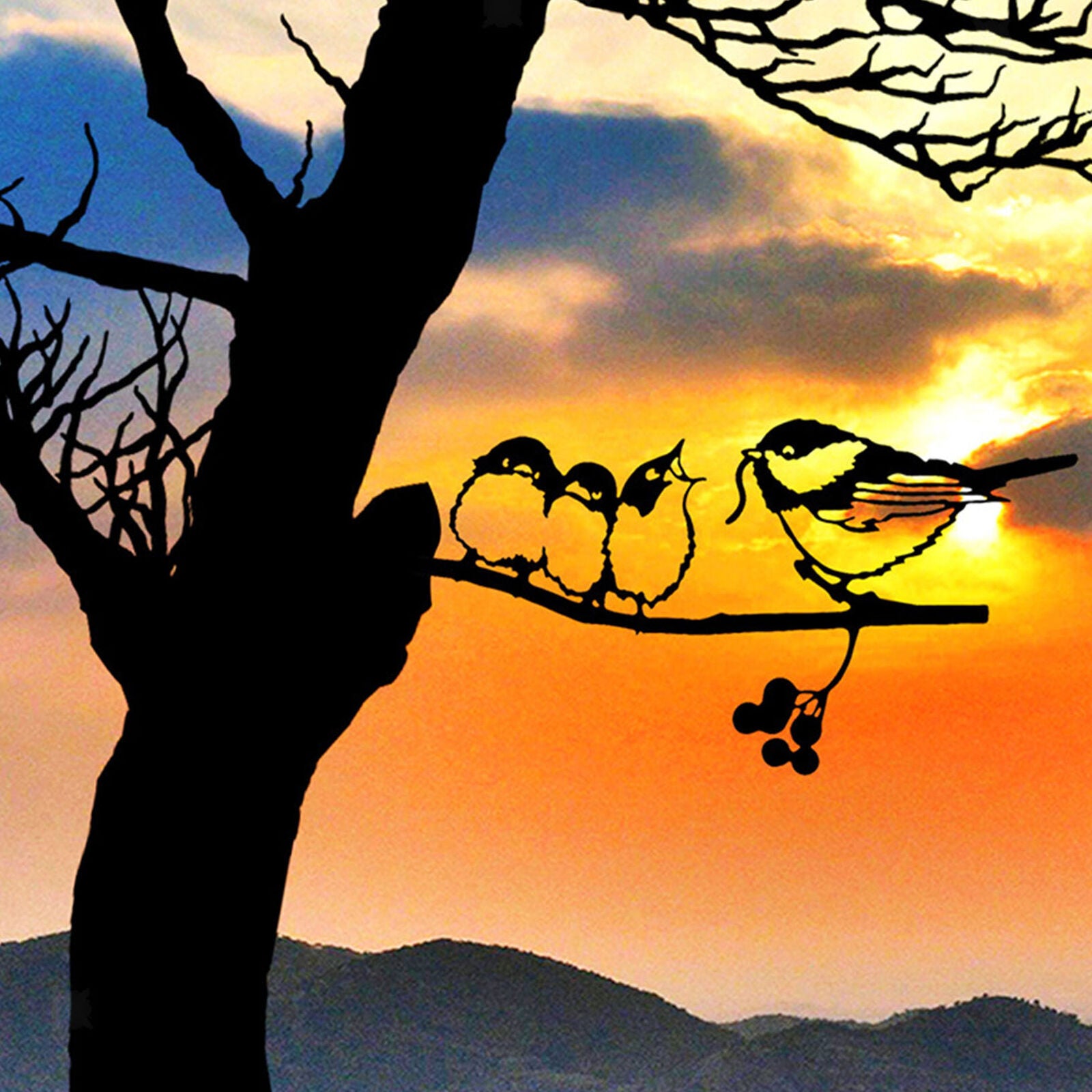 Rusty Metal Animals Bird Silhouette on Tree Branch Art Garden Decoration