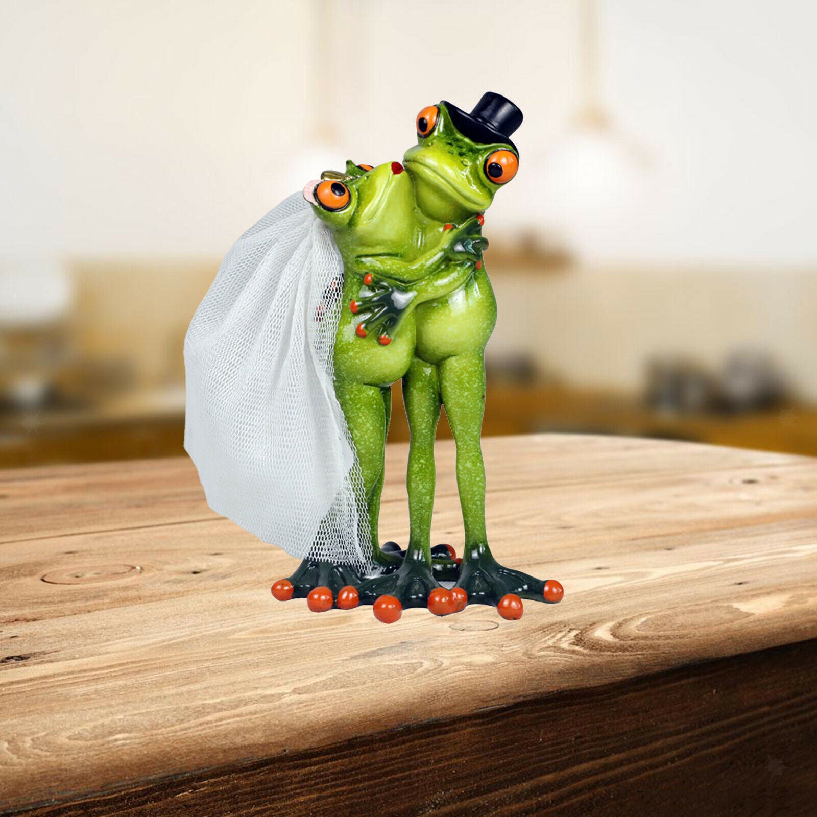 Art Garden Frog Statue Polyresin Sculpture Ornament Indoor Patio Lawn Decor