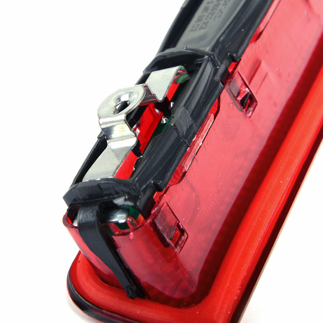 Red LED Rear Center Upper Brake Light Warning Lamp fit for VW Caddy MK3 04-15 AT