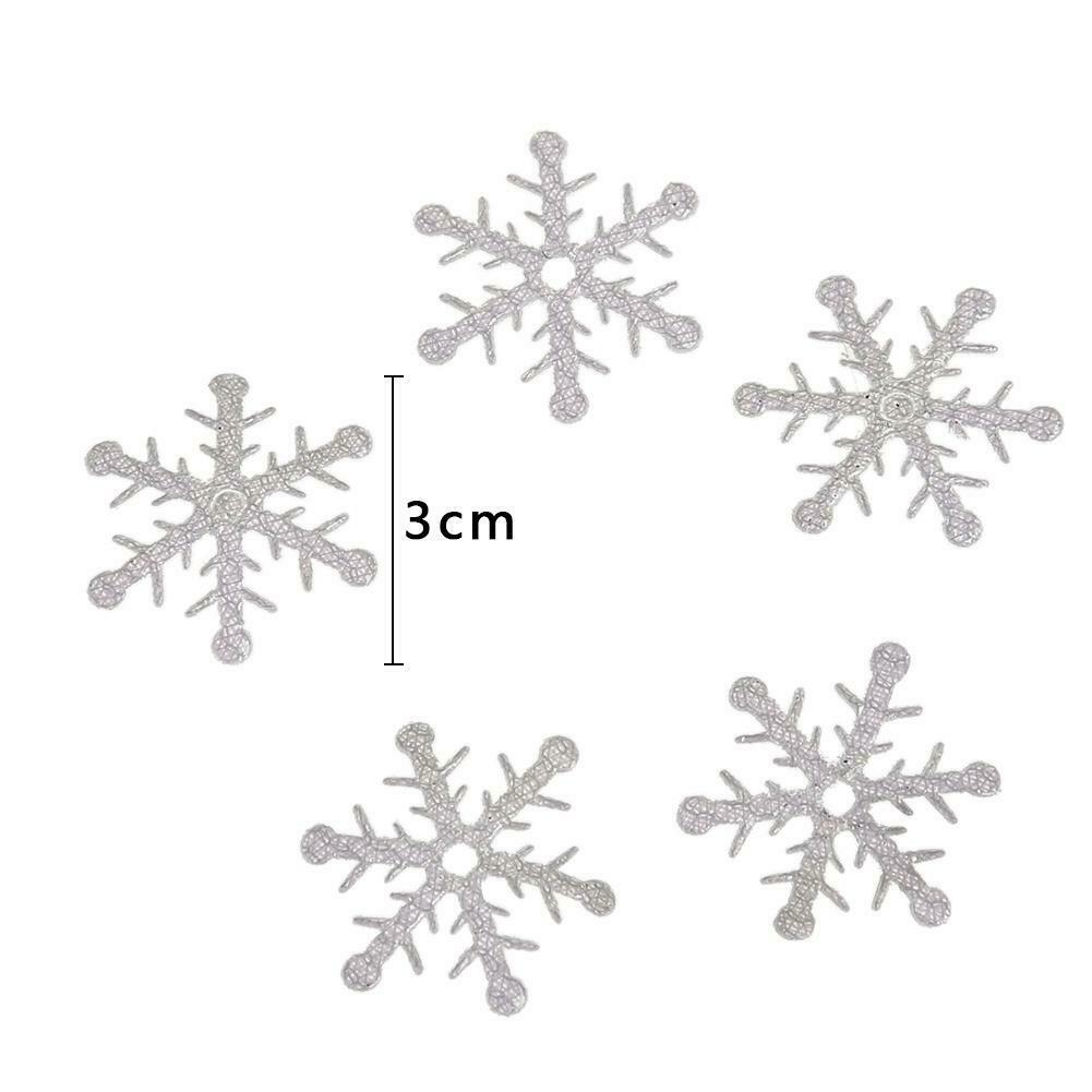 200pcs 3cm Christmas Tree White Plastic Snowflakes Party Home Desk Decor @