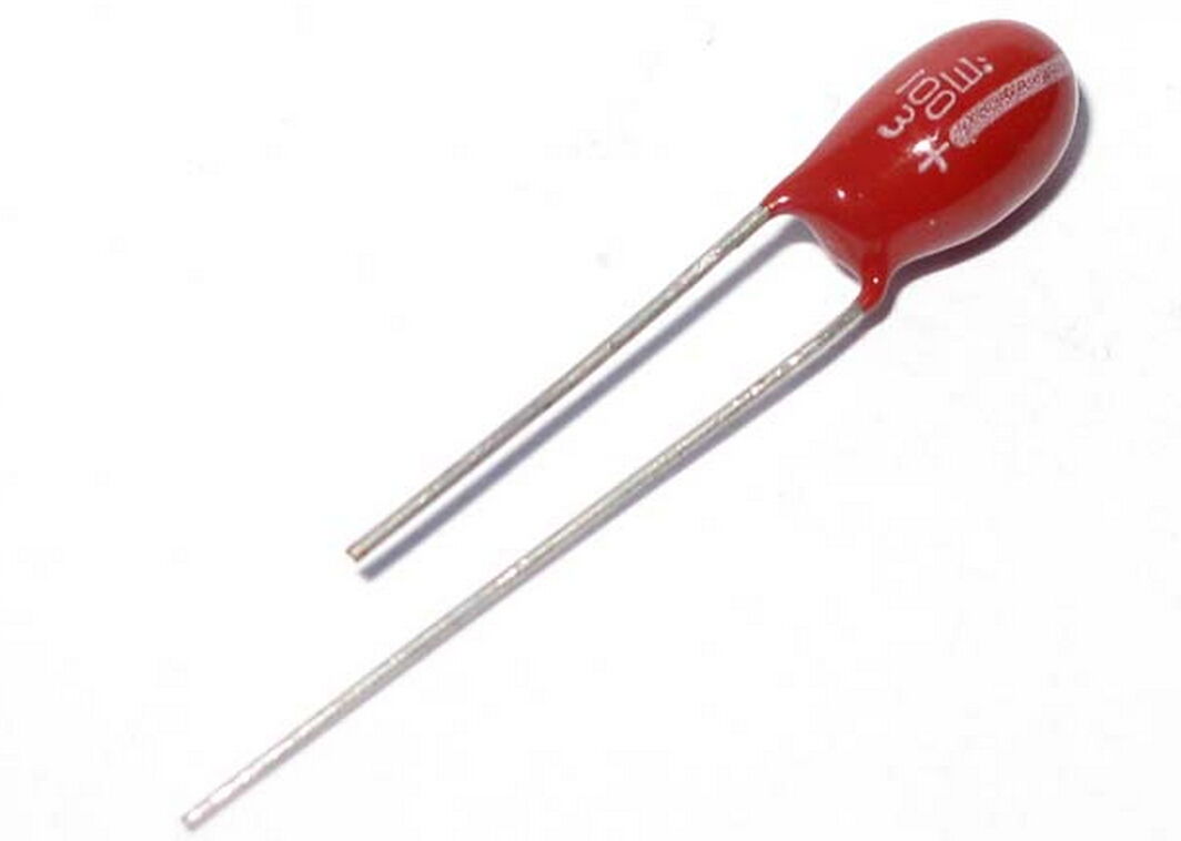 4pcs- NEC 100uF (100µF) 3V Tantalum Radial Dipped Capacitor