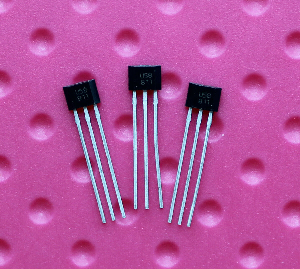 5pcs US5881 US5881E US5881EUA US5881KUA U58 TO-92 Integrated Circuit IC