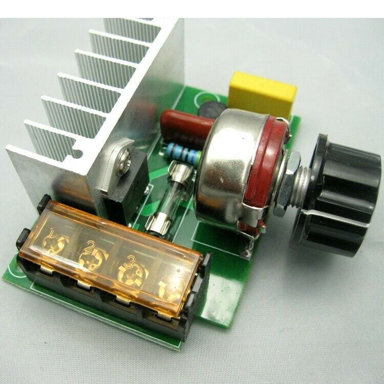 4000W High-Power Electronic Voltage Regulator Dimming Speed and Temperature
