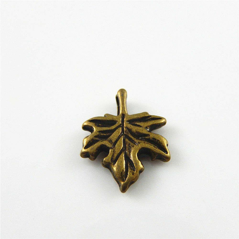 Wholesale 65pcs Zinc Alloy Mini Maple Leaves Pendants Charms Crafts Making 08209
