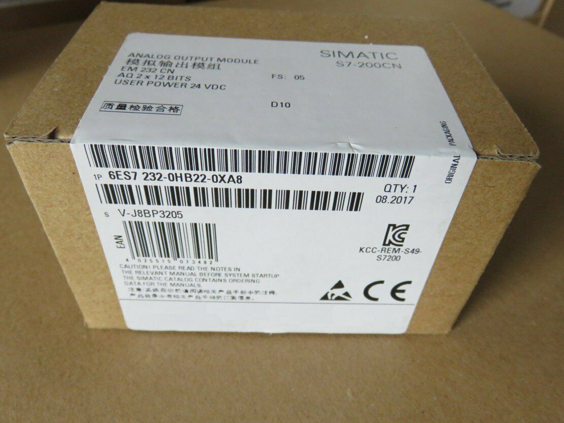 1PC New SIEMENS 6ES7232-0HB22-0XA8 6ES7 232-0HB22-0XA8 EM232 PLC S7-200