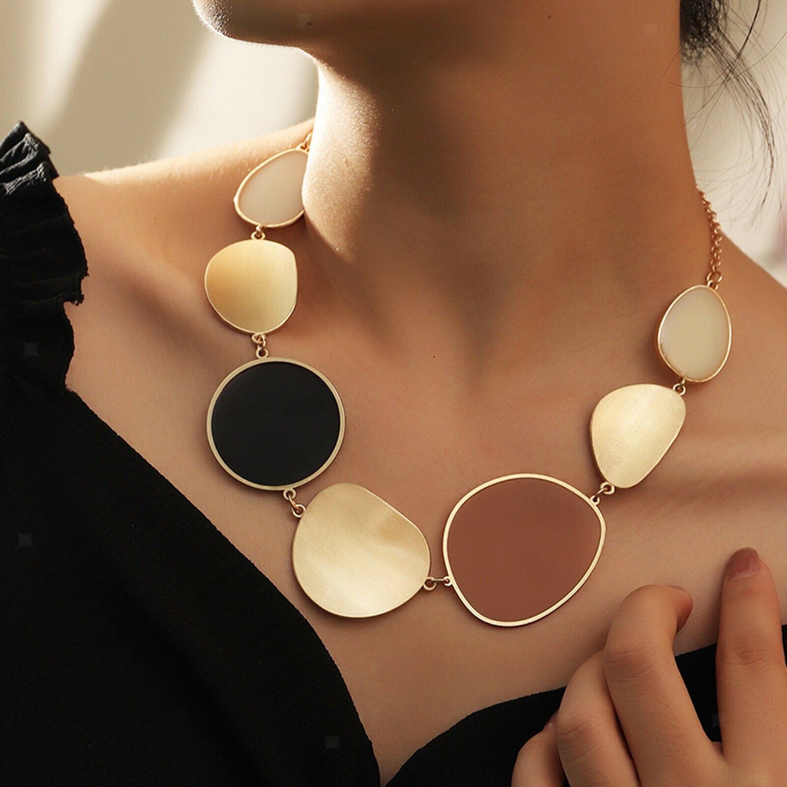 Exaggerated Women Alloy Necklace Summer Choker Chain Jewelry Accessories