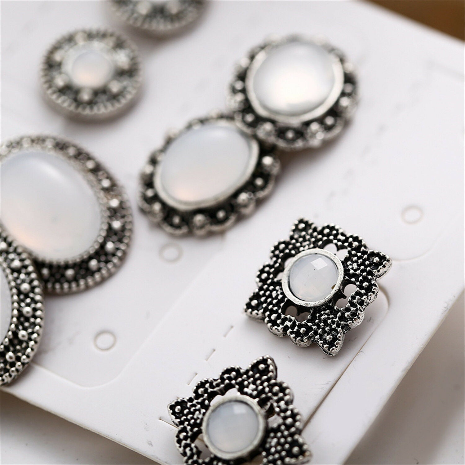 4 Pair/Set White Cobblestone Crystal Hollow Flower Stud Earrings For Women Girl