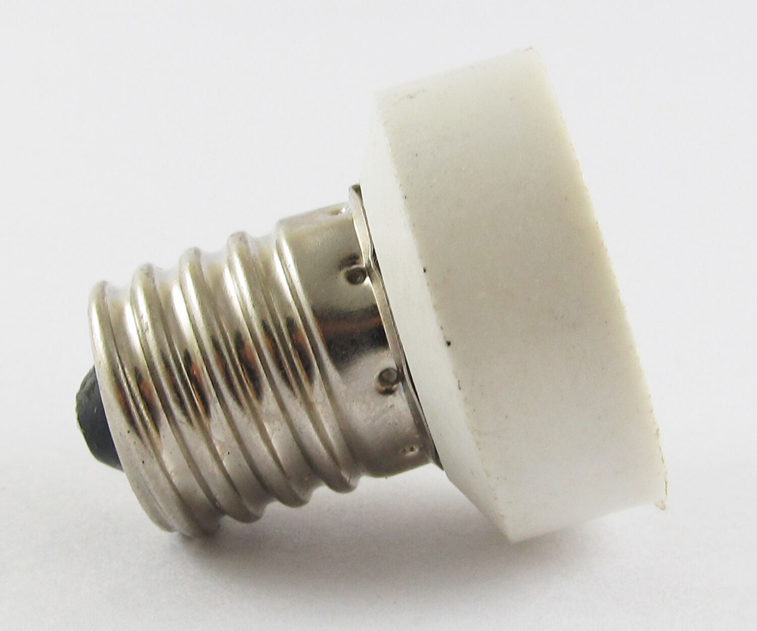 100x  Base LED Light Bulb Adapter Holder Socket Converter E17 Male to E11 Female
