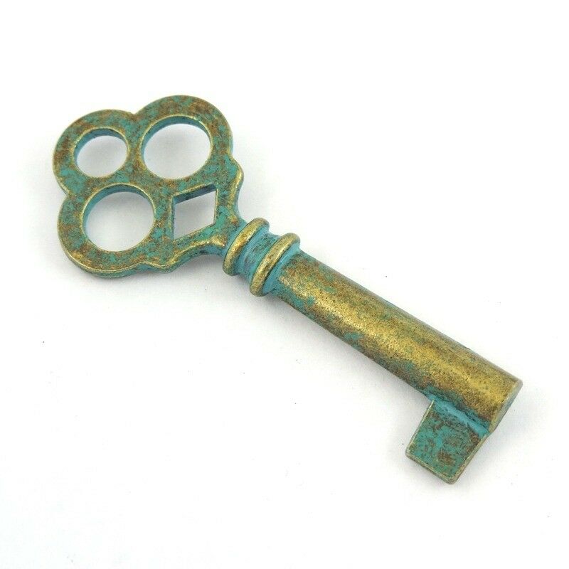65x27x6mm Retro Patina Floral Key Pendant Jewelry Charm Alloy Lock Opener 3 pcs