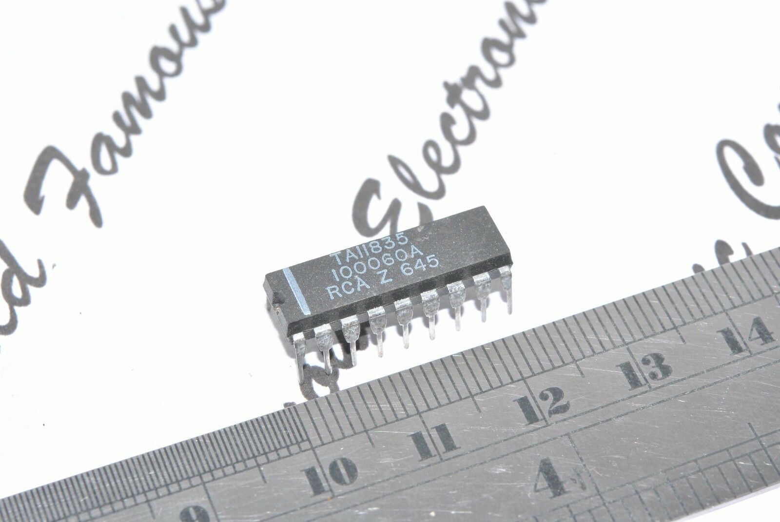 1pcs - RCA TA11835 Integrated Circuit (IC) NOS