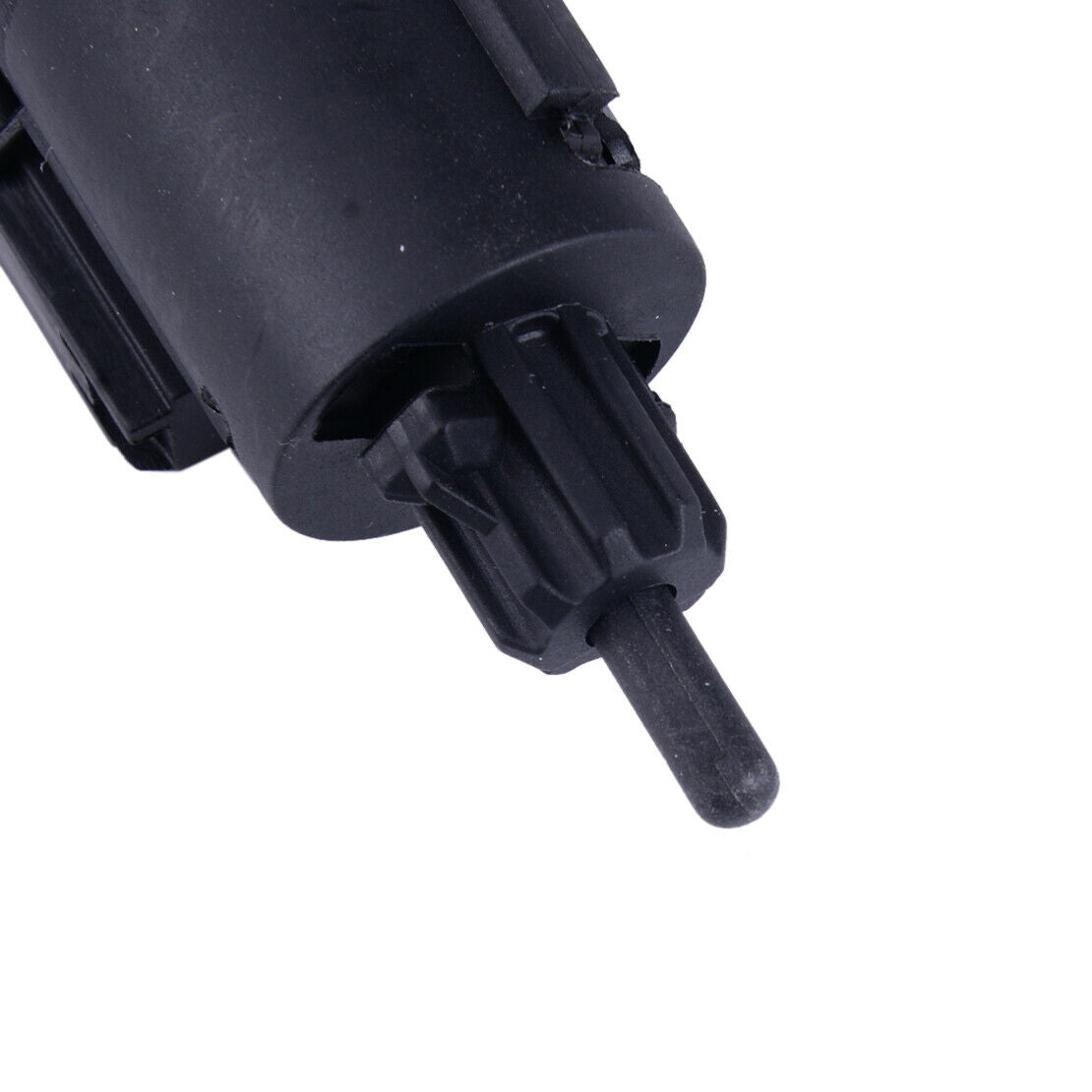 Brake Light Stop Switch Fit for VW MK4 Golf Lupo Touareg Audi 1J0945511A ABS Atn