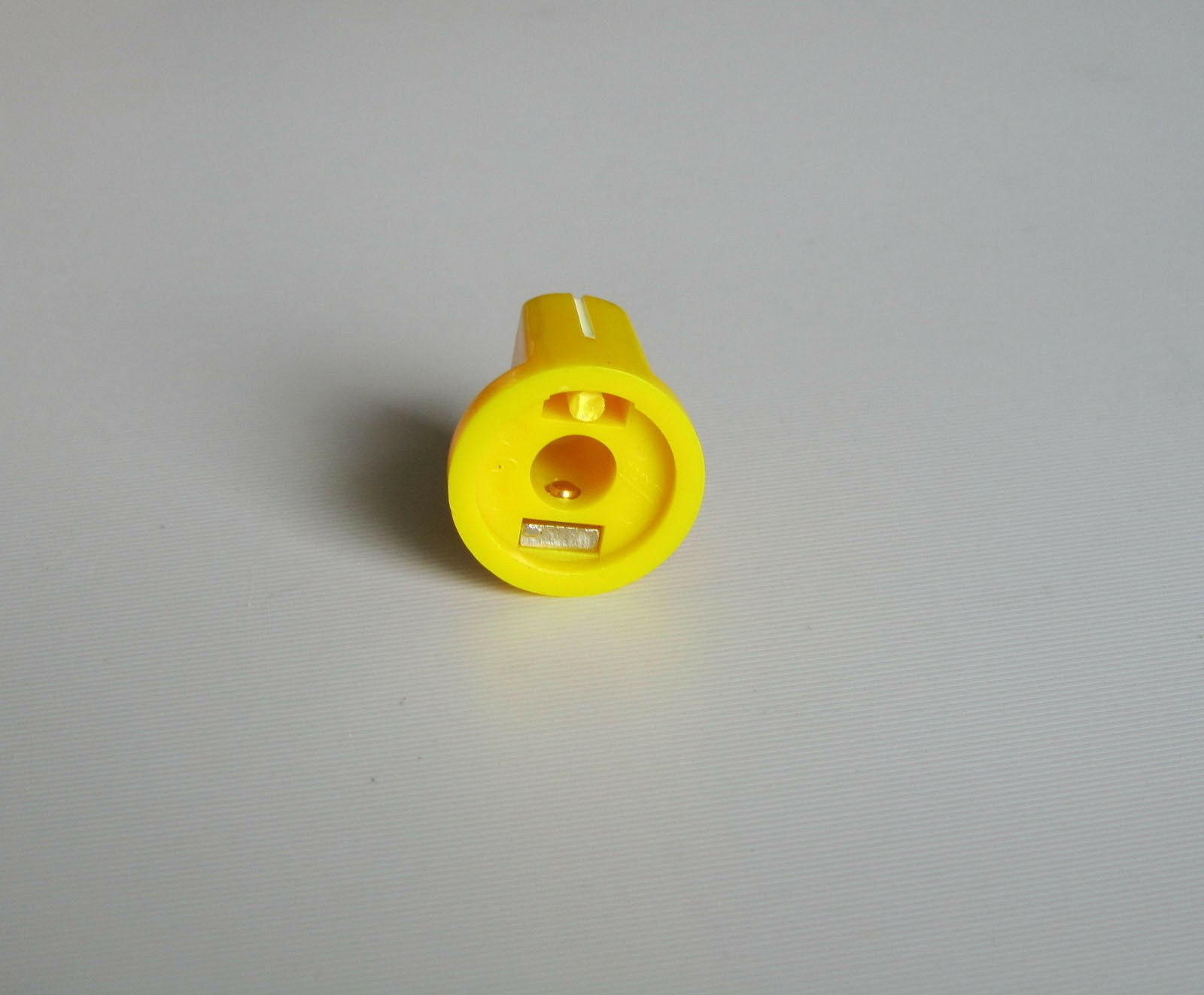 10x Guitar AMP Effect Pedal Knobs Davies 1510 Style Pointer Knob Yellow