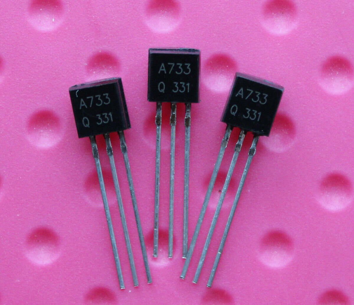 10pcs 2SA733-Q A733-Q 2SA733 Integrated Circuit IC TO-92