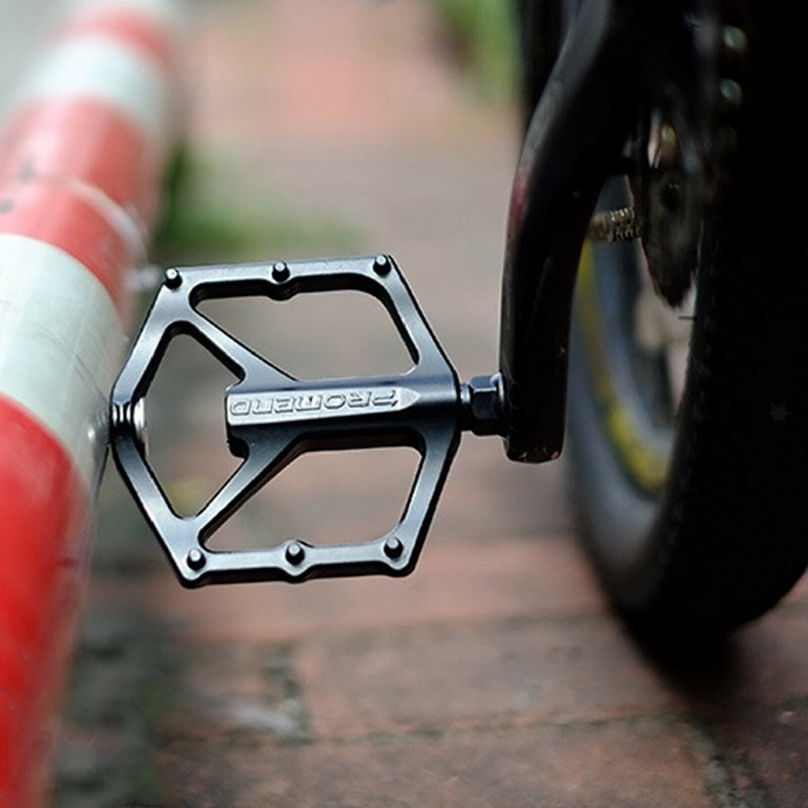 Bicycle platform flat pedals Mountain bike bicycle pedals 9/16 inch