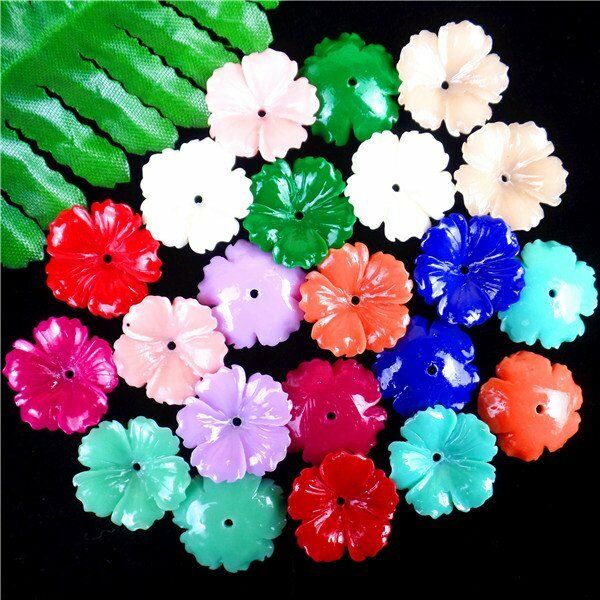 50Pcs Multicolor Mixed Tridacna Carved Flower Pendant Bead 20*5mm HH6395